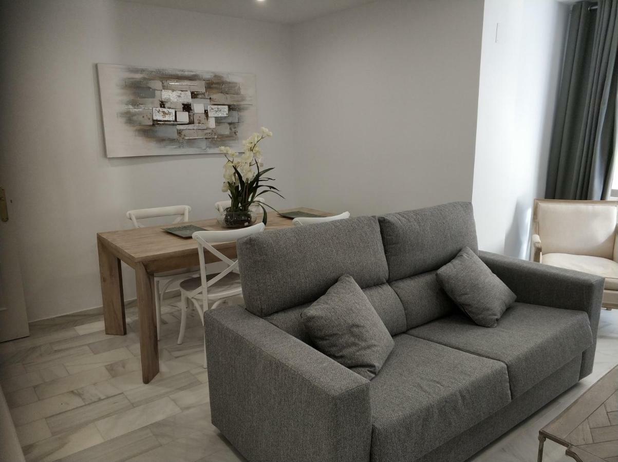 Guesting Cayetano Apartment Cadiz Ngoại thất bức ảnh